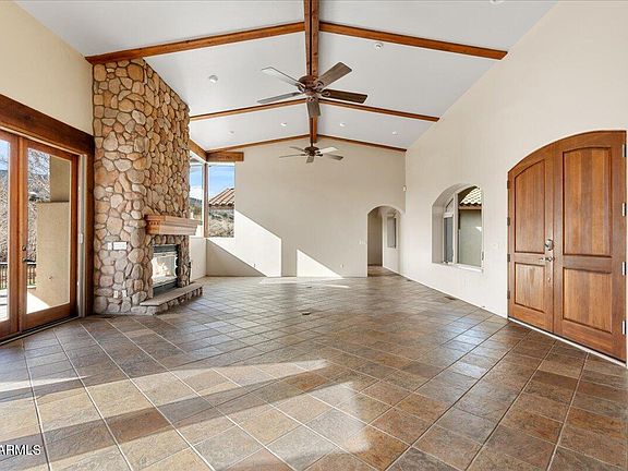 5th image of 303 W Grippen Rd