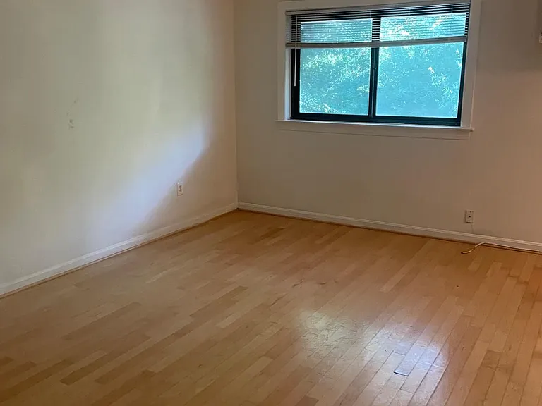 3107 Naylor Rd SE #301 — Photo 3