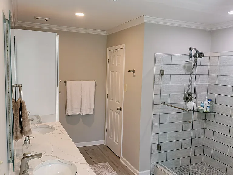 1343 Walton Rd — Photo 7