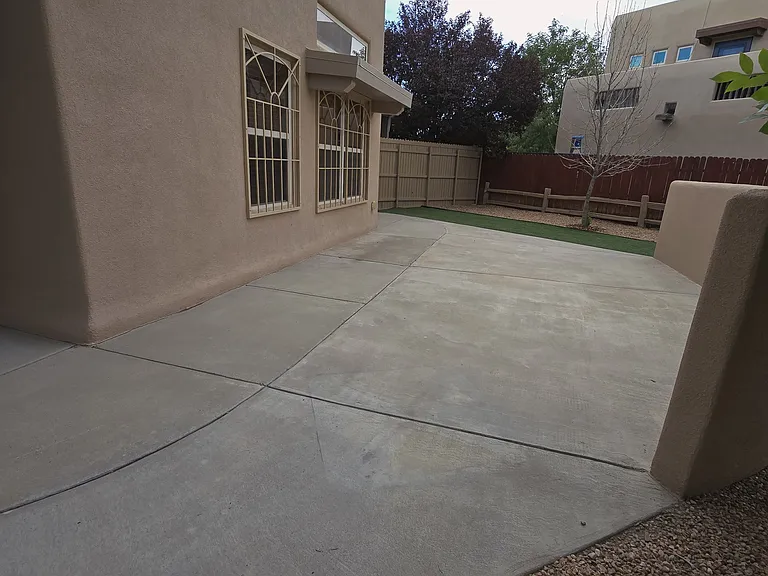 4332 Camino Lila — Photo 40