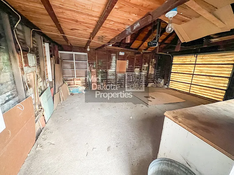 101 W Wisconsin St — Photo 18
