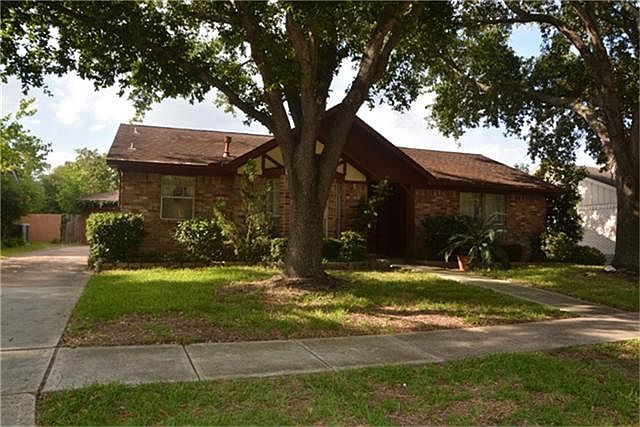 1st image of 13310 Agarita Ln