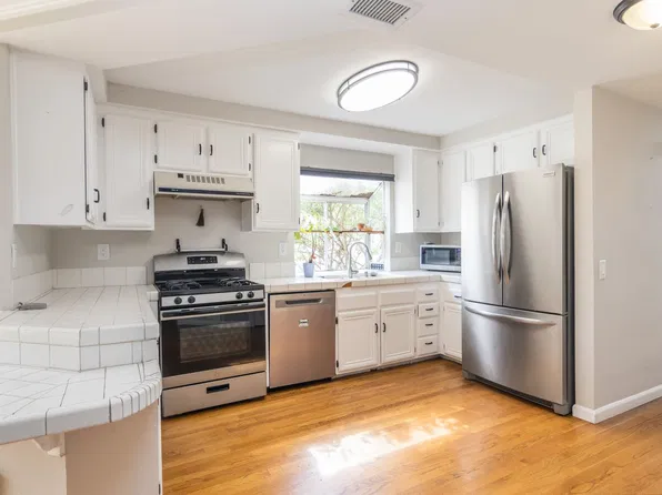 12314 Willow Way, Pacoima, CA 91331