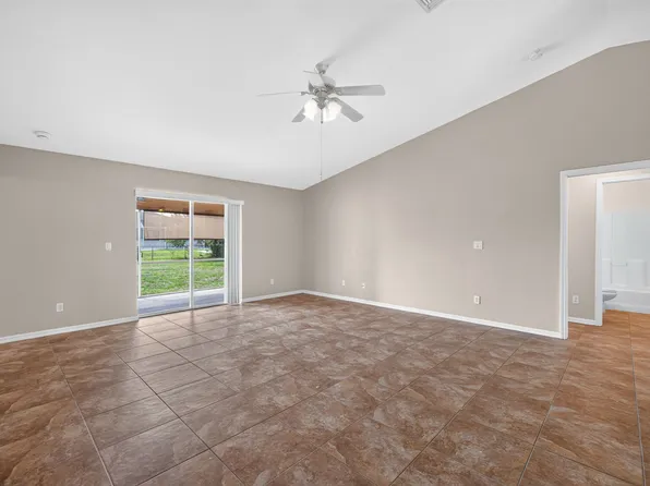 903 SE 5th Ave, Cape Coral, FL 33990