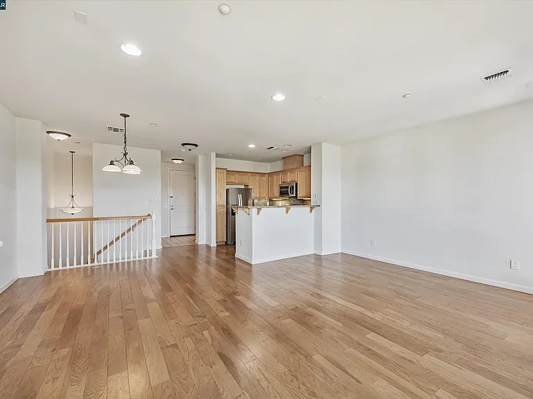 3240 Maguire Way #410 — Photo 14