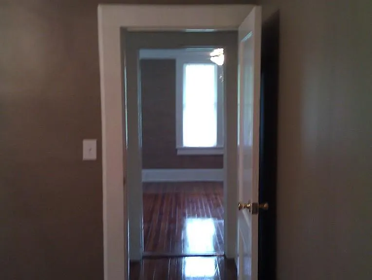 925 Maple St — Photo 14