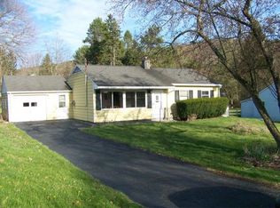 9 Langdon Park Dr, Kirkwood, NY 13795