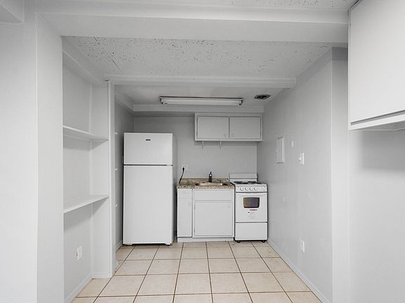 3rd image of 11979 Frankstown Rd APT 301