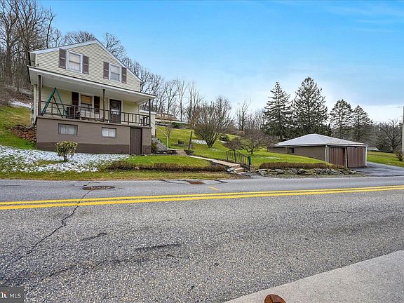 4th image of 370 Rexmont Rd