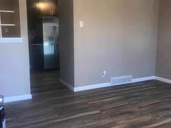 4th image of 8824 McNulty Dr