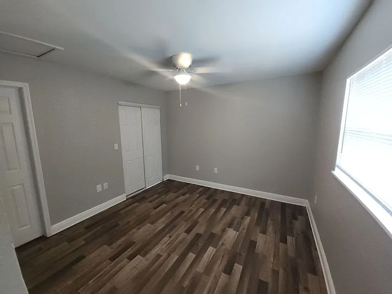6207 12th Street Ct E — Photo 11