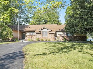 9015 Brower Lake Dr NE, Rockford, MI 49341