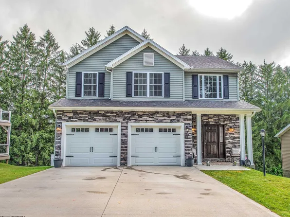 2316 Hancock Ln, Fairmont, WV 26554