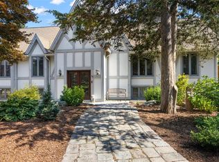 77 Maple Ave, Lincoln, RI 02865