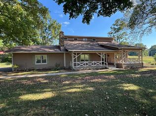 2294 Old Gallatin Rd, Scottsville, KY 42164