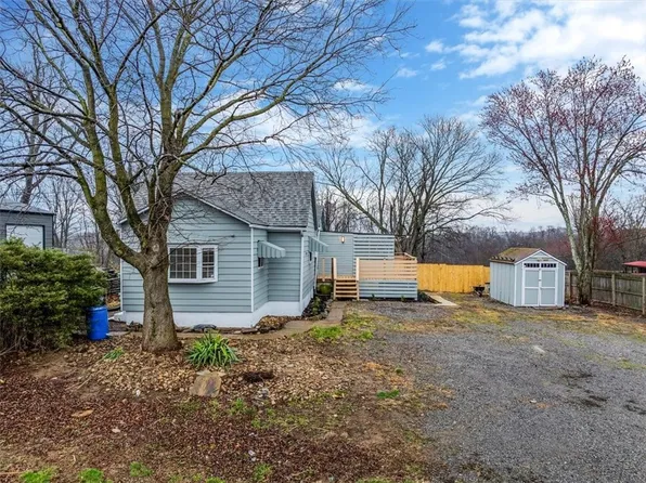 2028 Ridge Road Ext, Ambridge, PA 15003