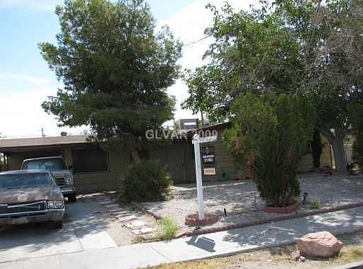 2nd image of 1306 Riverside Dr