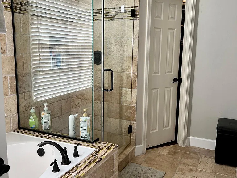 4553 Village Springs Pl — Photo 35