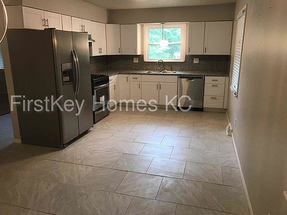 5th image of 6513 N Ames Dr