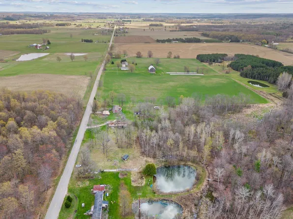 22605 W Meceola Rd, Reed City, MI 49677
