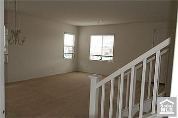 3rd image of 5935 Creekside Dr