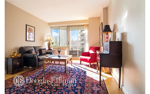 Sold by Douglas Elliman | media 2