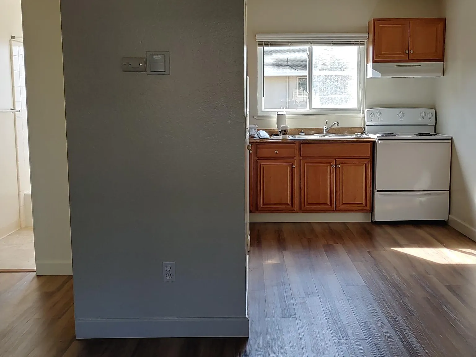 1 bed, $2,195 — Photo 4