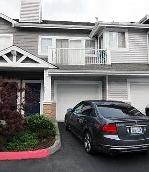 5218 238th Ln SE — Photo 1