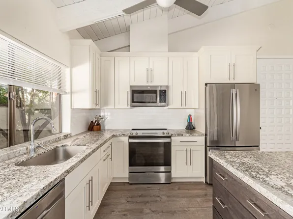 5522 N 71st Street, Paradise Valley, AZ 85253