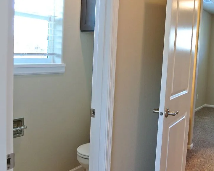 2620 Newton St — Photo 21