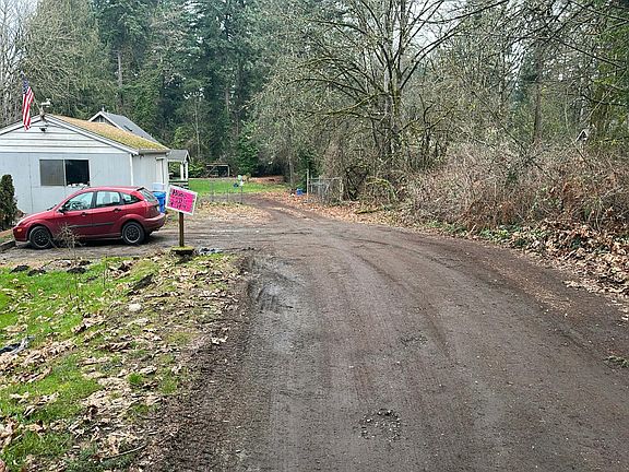 4th image of 6003 Vickery Ave E