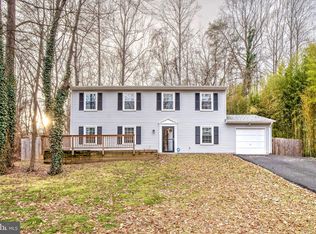 11 Willow Branch Pl, Fredericksburg, VA 22405