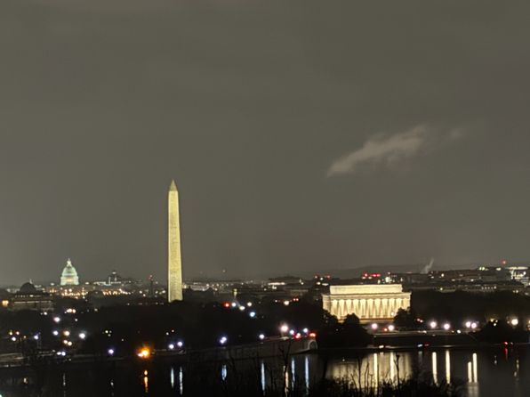 1011 Arlington Blvd APT 831