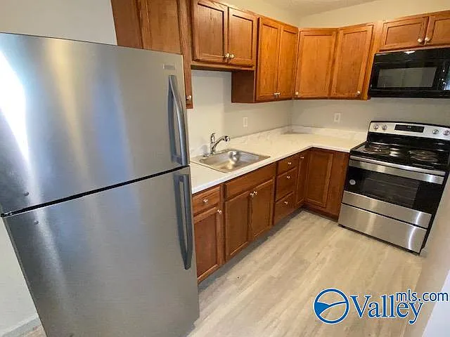 2950 Hood Rd SW #G — Photo 11