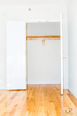 Rented by Urban Realty NYC | media 24