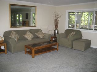 2044 Foots Creek Rd, Gold Hill, OR 97525