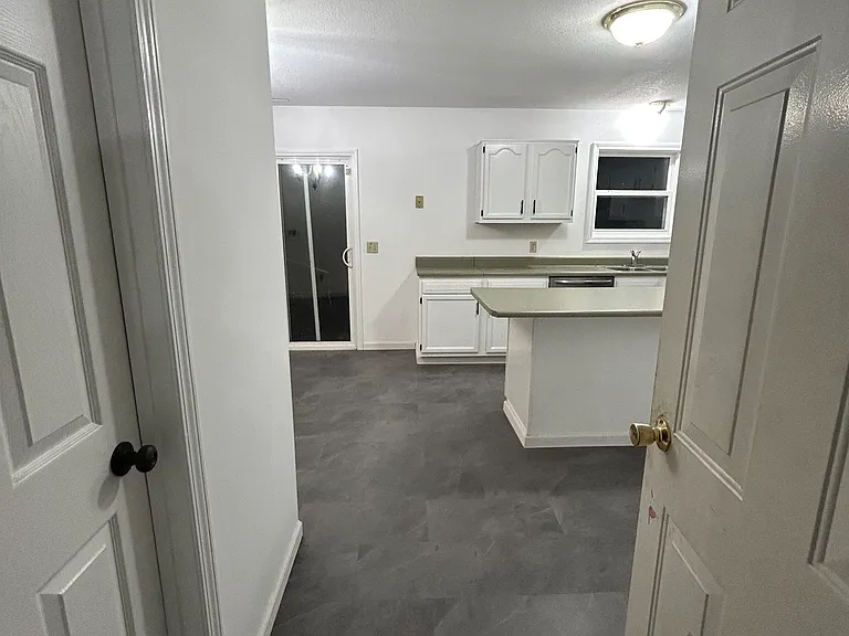 8128 Rocky Glen Pl — Photo 10