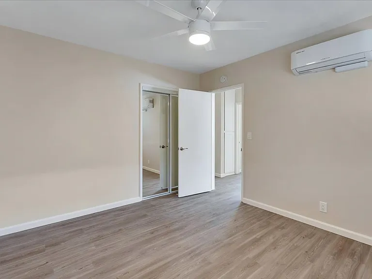 Brookside Apartments — Photo 50