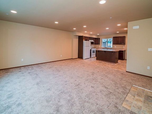 3rd image of 4303 113th Pl NE Unit 104
