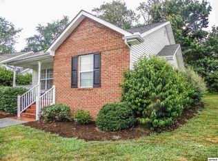 1505 Mayberry Ln, Sevierville, TN 37862