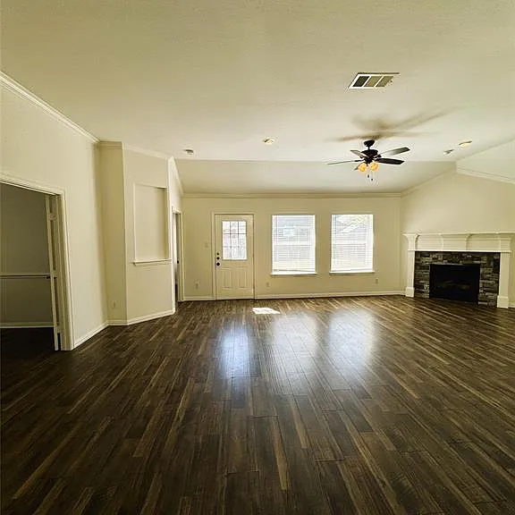 4820 Western Meadows Ct #4820 — Photo 8