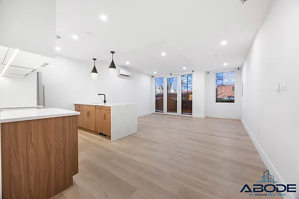 161 Meserole Avenue #1E