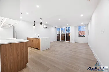 161 Meserole Avenue, #1E