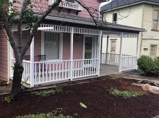 581 E Main St #A, Ashland, OR 97520