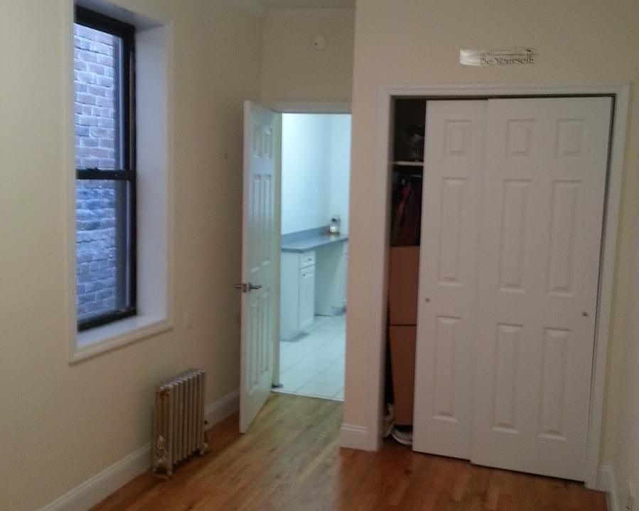 1st image of 717 2nd Ave