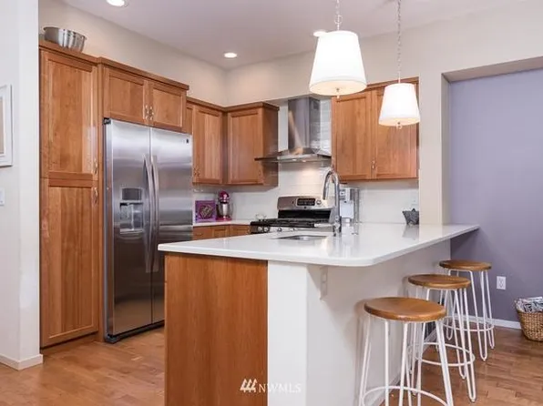 2271 NW Boulder Way Dr, Issaquah, WA 98027