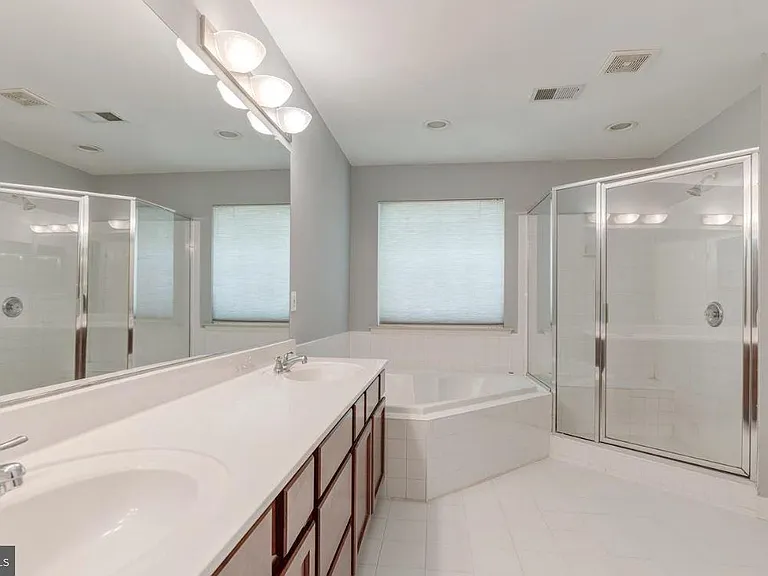 6702 Percethony Ct — Photo 7