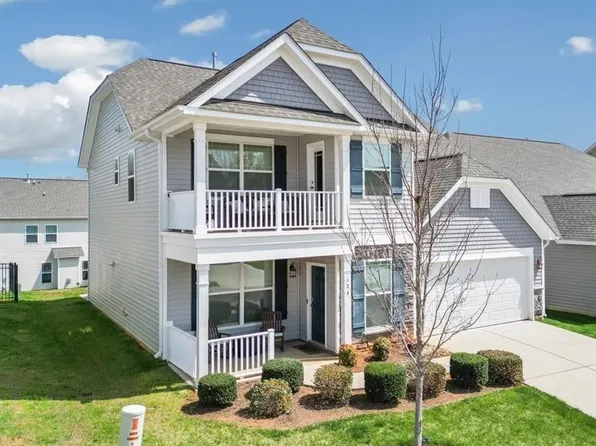 124 Archer Dr, Bermuda Run, NC 27006