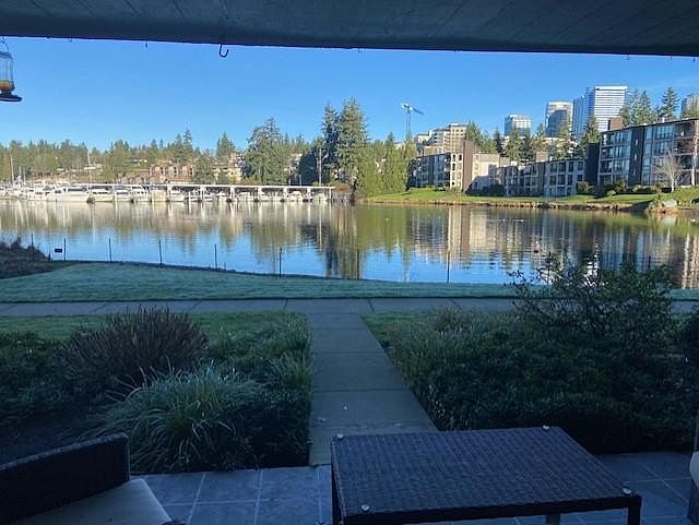 1st image of 407 101st Ave SE