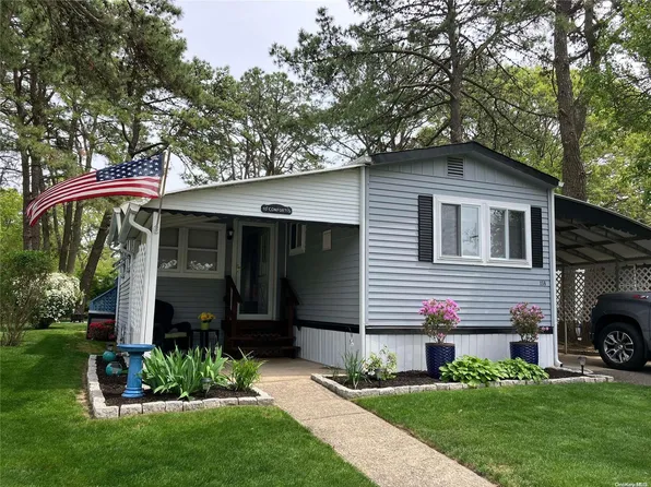 525/158 Riverleigh Avenue #158, Riverhead, NY 11901